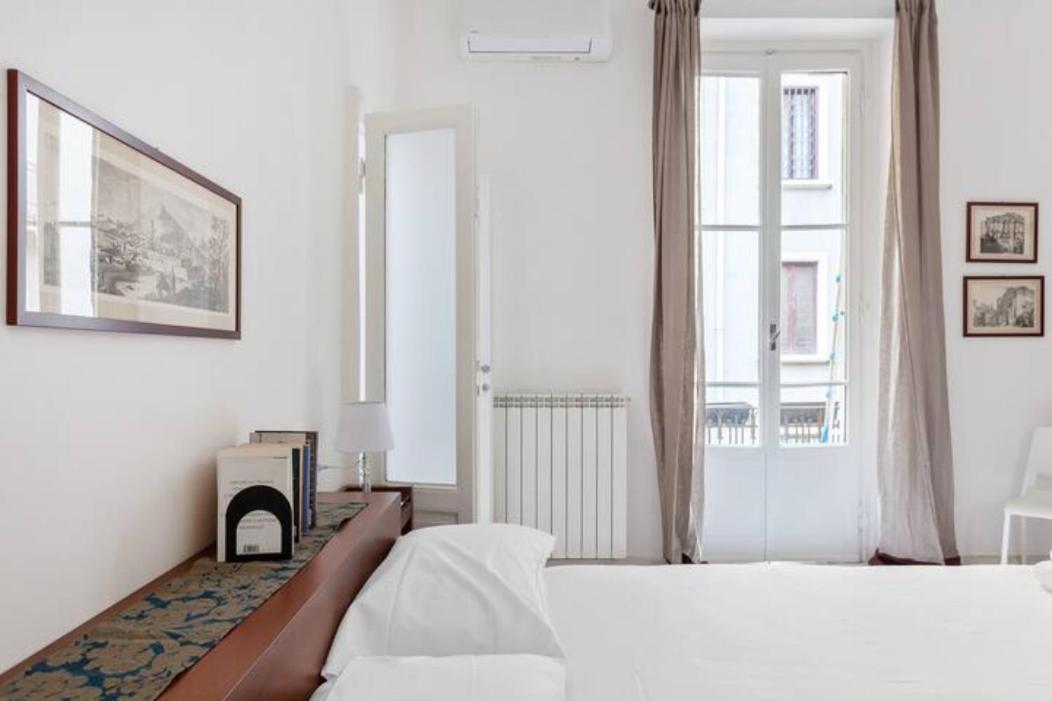 Isola And Zara Comfortable Apartment Milánó Kültér fotó